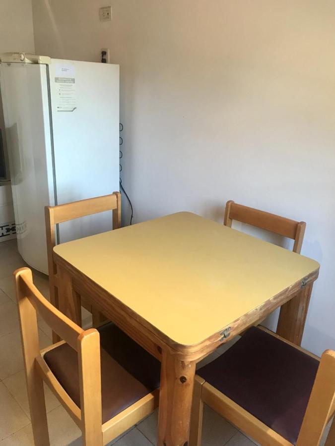 Pequena Casa De Troncos, Detras De Casa Principal No Trabajo Con Tarjeta De Credito Πουέρτο Μαντρίν Εξωτερικό φωτογραφία