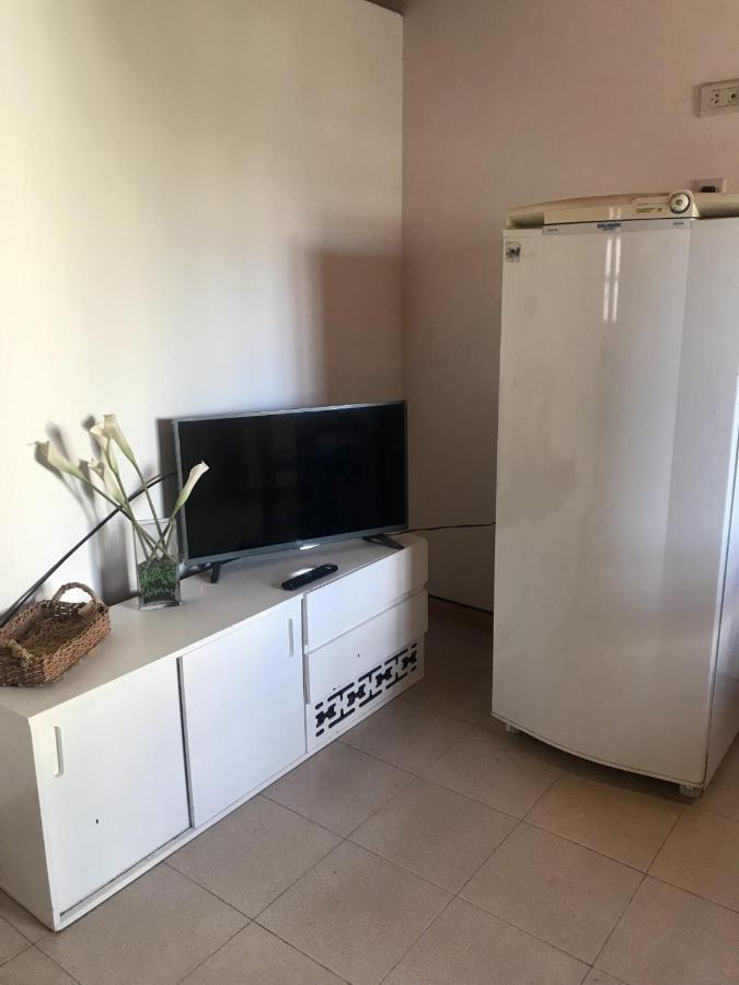 Pequena Casa De Troncos, Detras De Casa Principal No Trabajo Con Tarjeta De Credito Πουέρτο Μαντρίν Εξωτερικό φωτογραφία